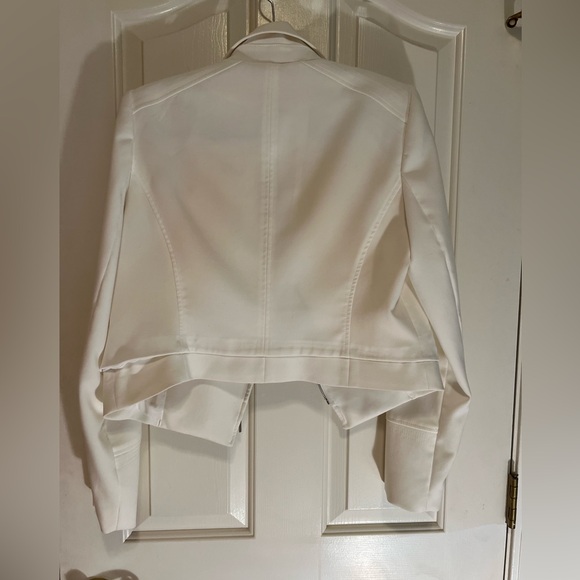 White House Black Market White Moto Style Blazer with Silver Zipper. - Picture 7 of 8